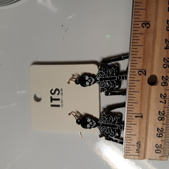 Skeleton wiggly dangle earrings - Picture 6 of 6